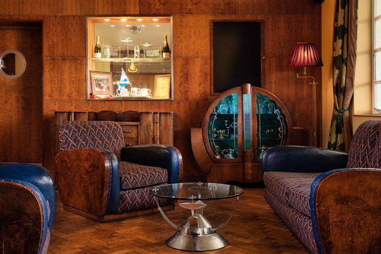 The Aviator Hotel Sywell Exterior photo